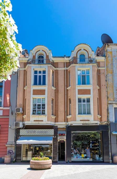 House Of History , Rooms In The Main Street พลอฟดิฟ ภายนอก รูปภาพ